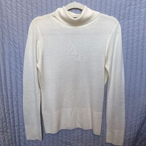 Relativity large cream sweater